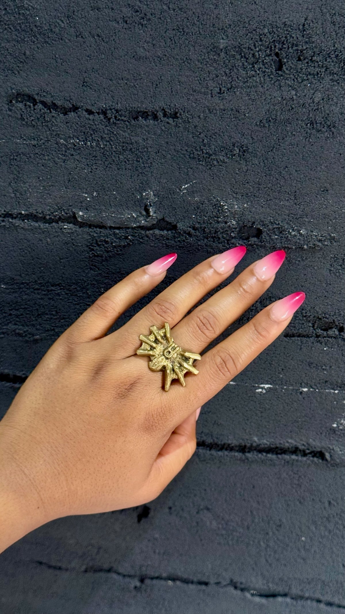 Buibui Ring