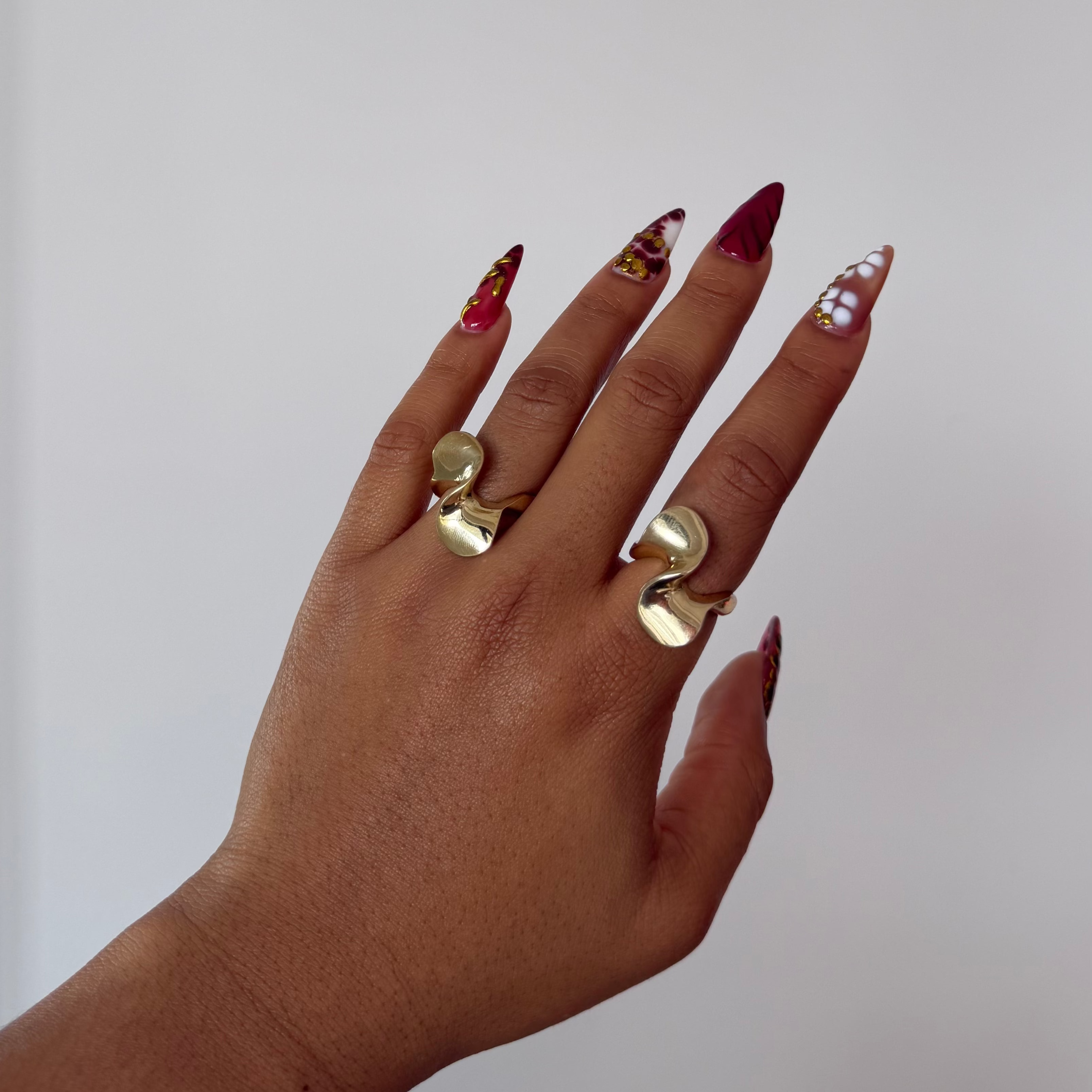 Jambo Twirl Ring