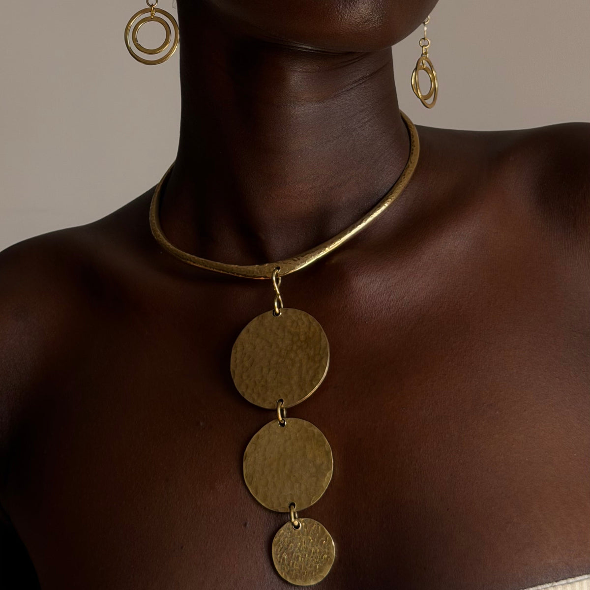 Seidu neck cuff