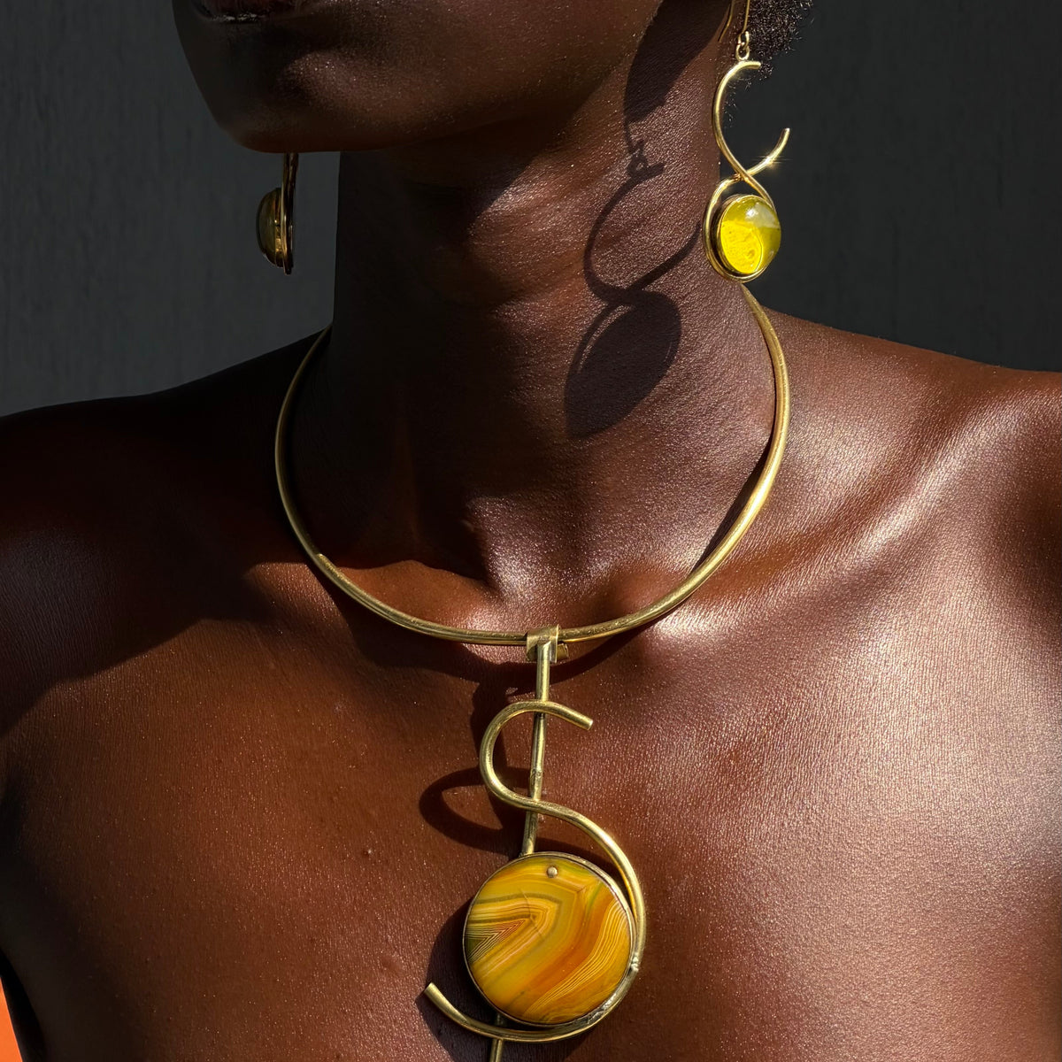 Amber Stone Neck cuff