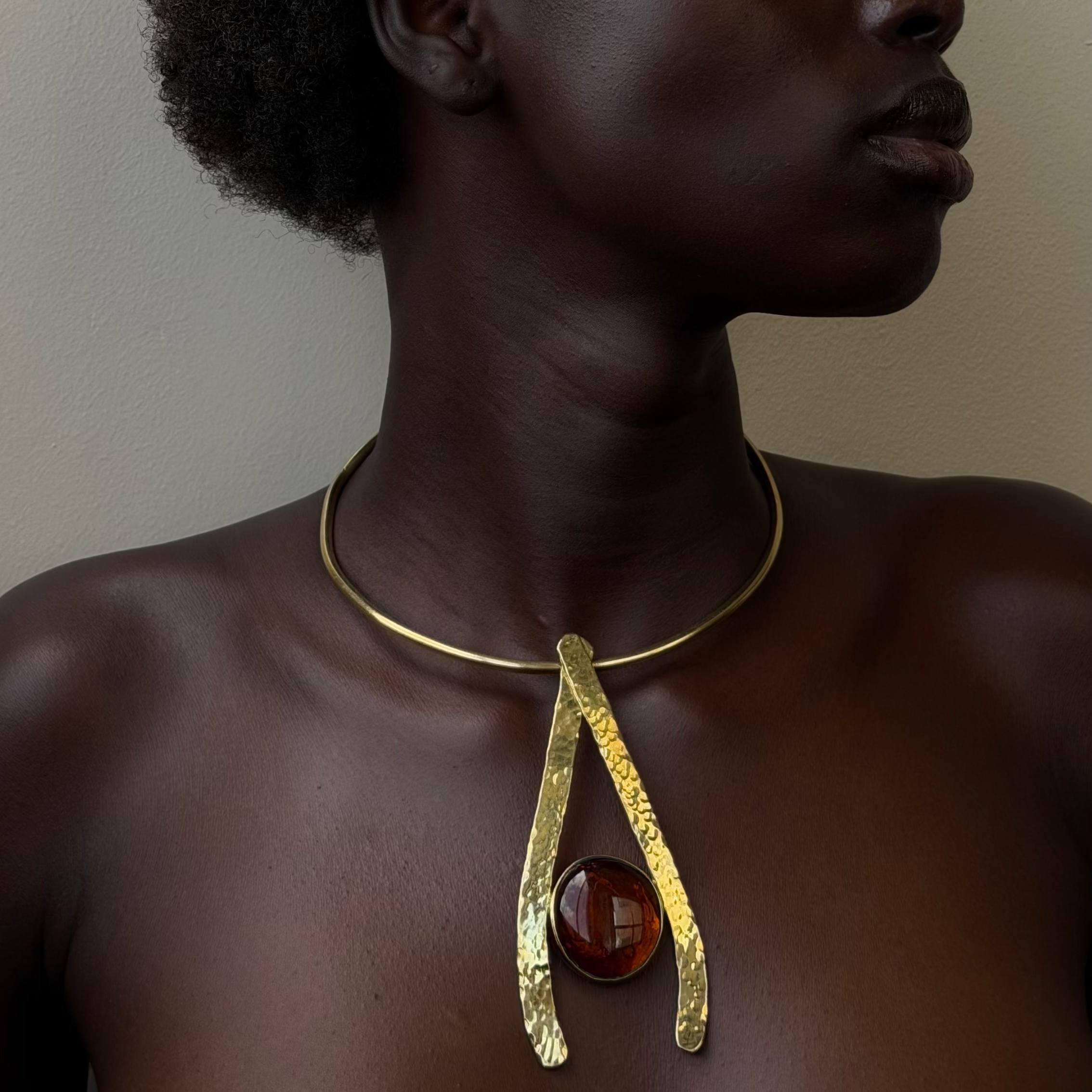 Amber Neck Cuff