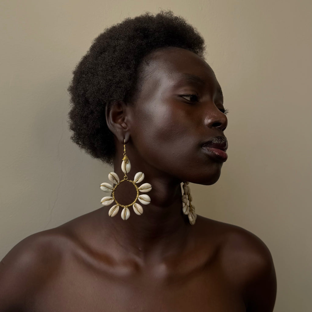 The Ganda shell Earrings