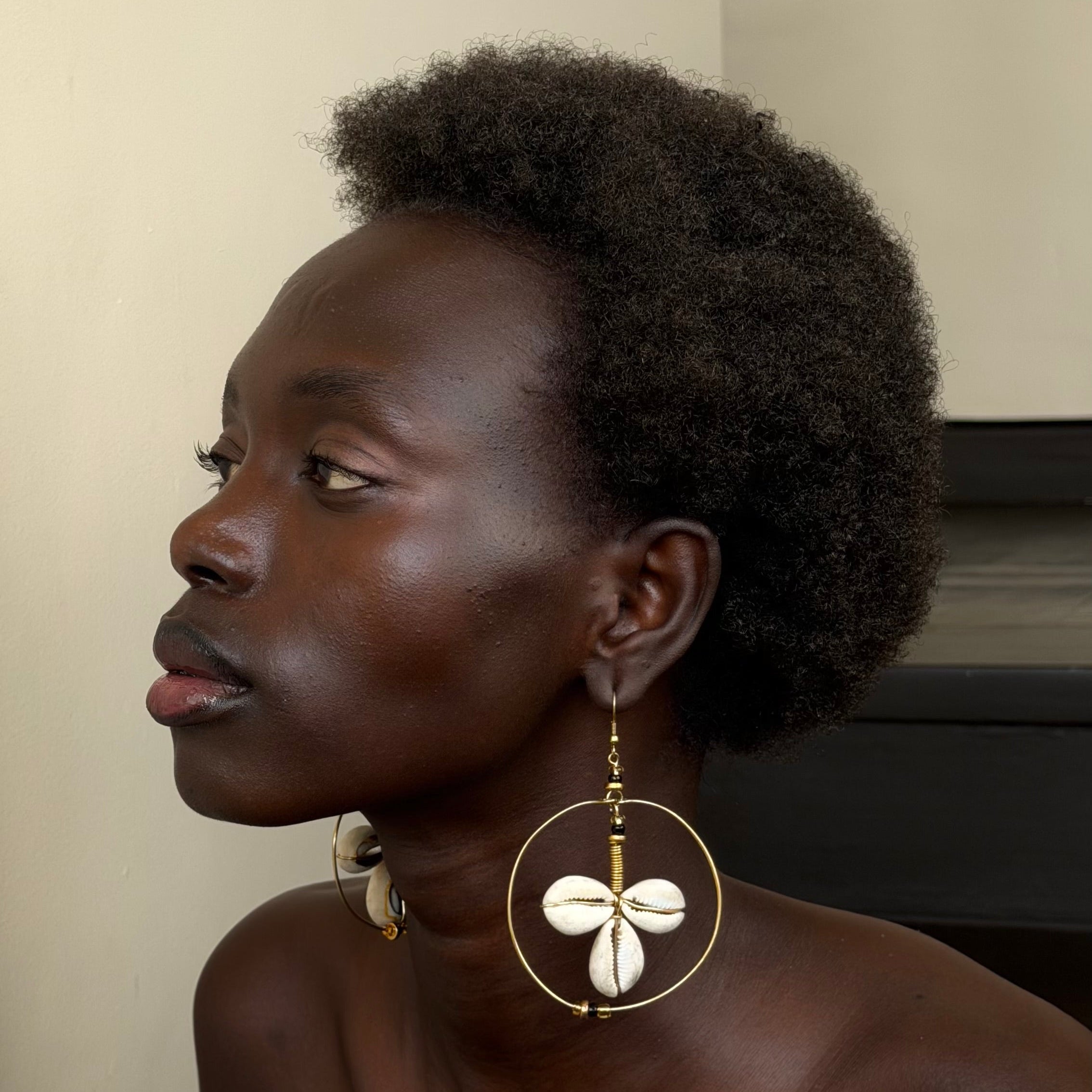 The Ganda shell Earrings