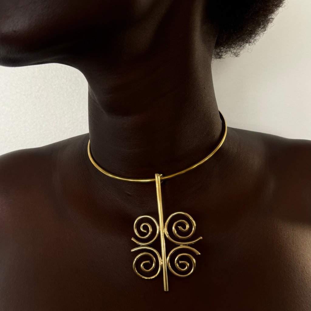 Dwennimmen Neck Cuff