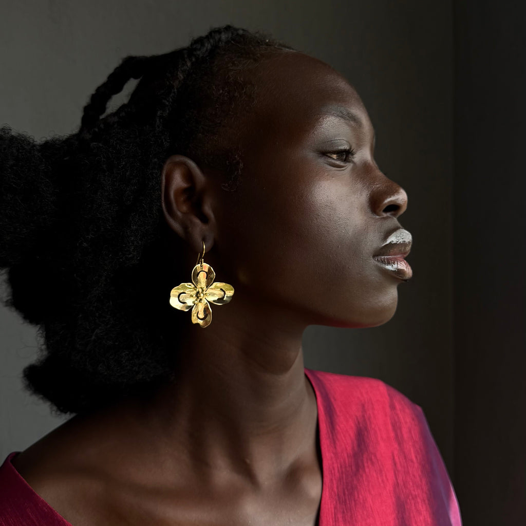 The Ua Petal Earring