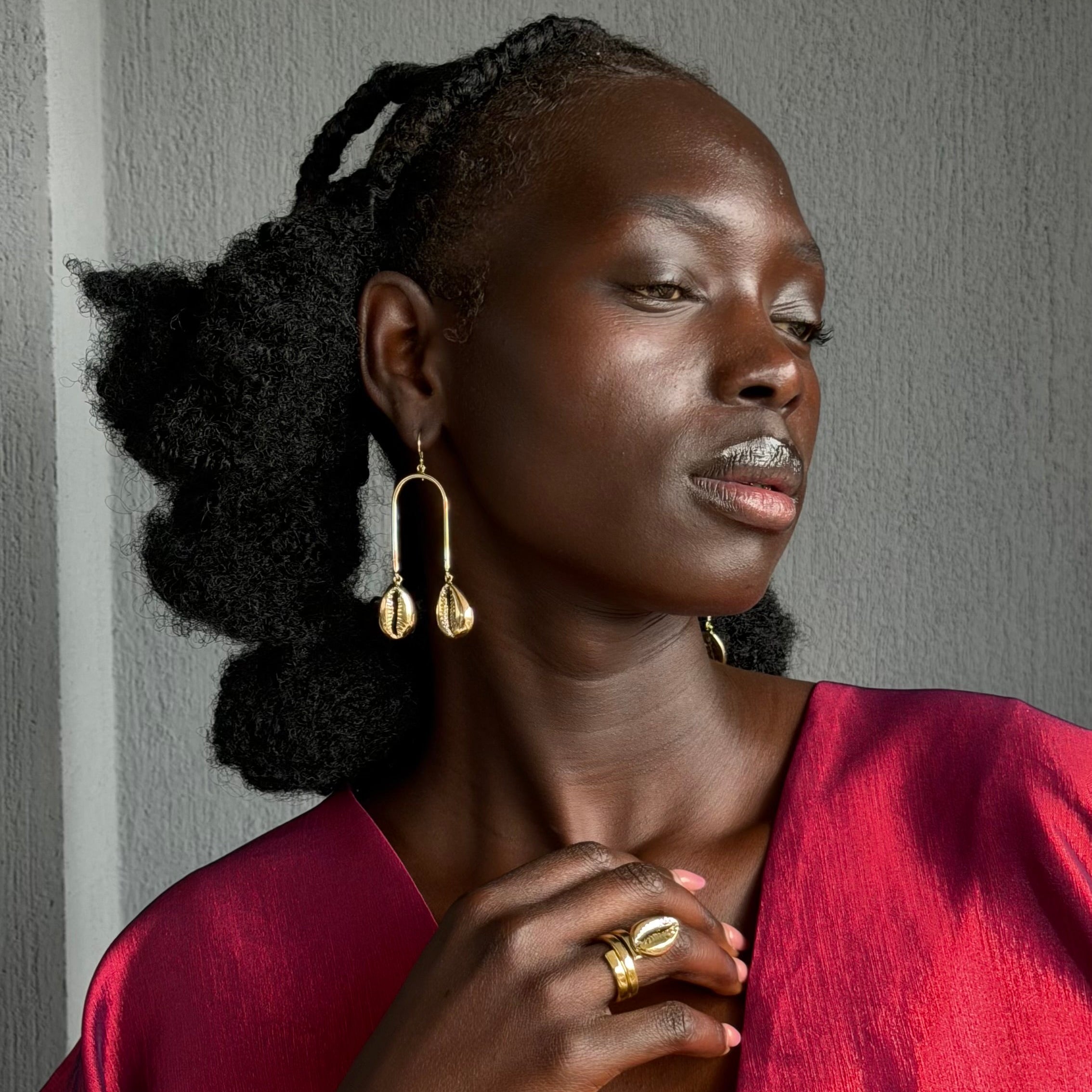 The Ganwi Cowry earrings