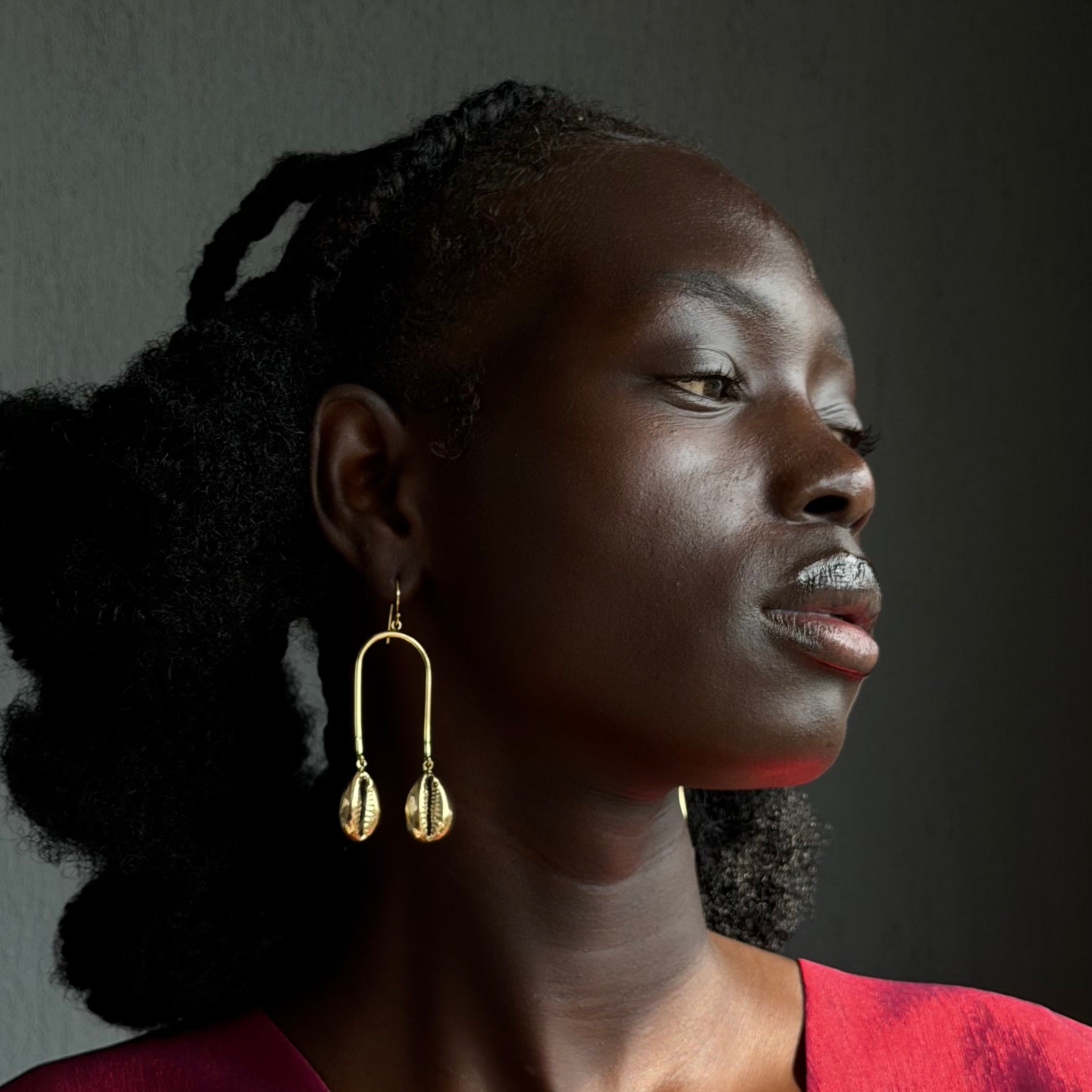 The Ganwi Cowry earrings