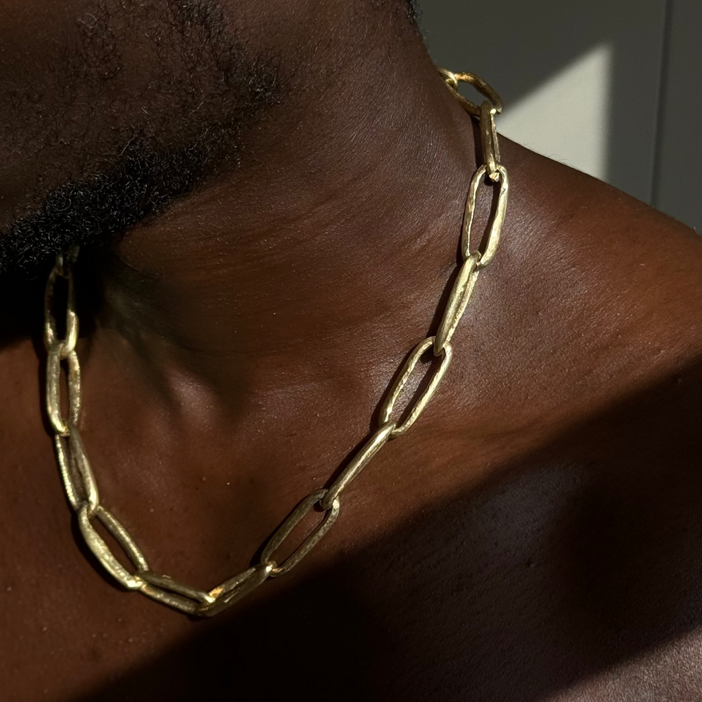 maji links neck cuff